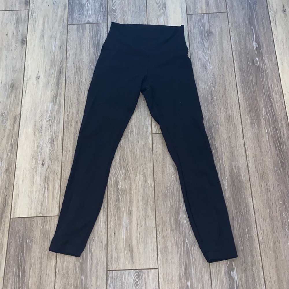 black lulu align leggings